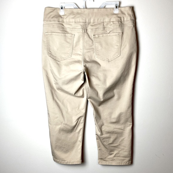 Stitchstar Pull On Capri Tan Pockets Size 1X - Picture 3 of 13